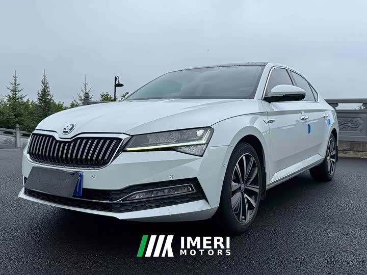 Skoda Superb TSI280 DSG Prestige - ავტომობილი ჩინეთიდან