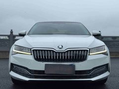 Skoda Superb TSI280 DSG Prestige - ფოტო 2
