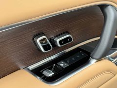 Land Rover Range Rover 3.0 L6 400PS Prestige Seven-Seat Extended Wheelbase - ფოტო 19