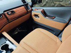 Toyota HIACE 3.5L Automatic - ფოტო 20