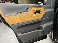 Toyota HIACE 3.5L Automatic - ფოტო 5