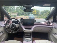 BYD Dolphin 405km Fashion Edition - ფოტო 12