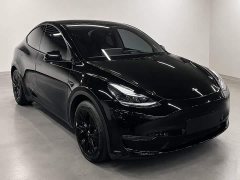 Tesla Model Y Standard Range RWD - ფოტო 3