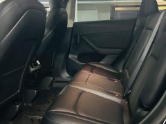Tesla Model Y Standard Range RWD - ფოტო 9