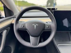 Tesla Model Y Long Range All-Wheel Drive - ფოტო 8