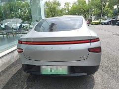 Xpeng P7 2020 670E - ფოტო 3