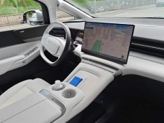 XPeng X9 Pure Electric 702 AWD High Performance Max - ფოტო 9