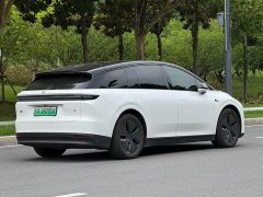 Li Auto i6 2025 Two-Wheel Drive Standard - ფოტო 9