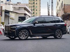 BMW X7 2022 xDrive M50i - ფოტო 1