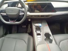 Changan Oushan Z6 Blue Whale 1.5T DCT Smart Edition - ფოტო 6