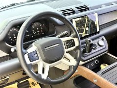 Land Rover Defender Facelift 110 3.0T P400 Dark Edition - ფოტო 15