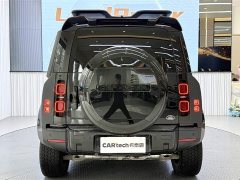 Land Rover Defender Facelift 110 3.0T P400 Dark Edition - ფოტო 4