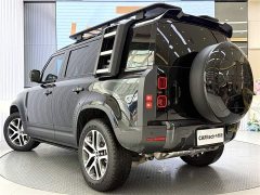 Land Rover Defender Facelift 110 3.0T P400 Dark Edition - ფოტო 5