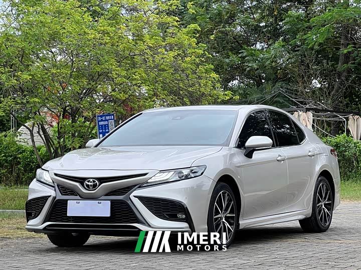 Toyota Camry 2.0S Sharp Luxury Edition