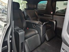 Lexus LM 2.5L Four-Seater - ფოტო 10