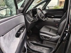 Lexus LM 2.5L Four-Seater - ფოტო 8