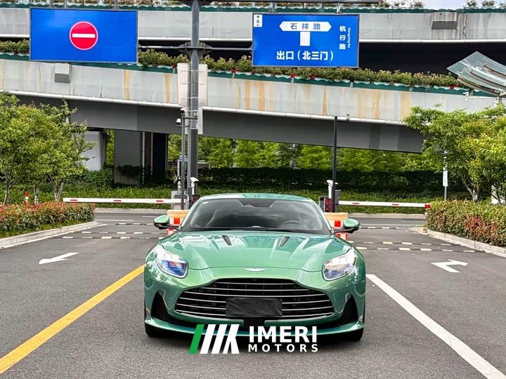 Aston Martin DB12 2023 4.0T V8 Coupe - ავტომობილი ჩინეთიდან