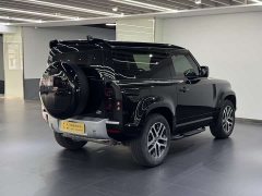 Land Rover Defender 90 3.0T P400 XS - ფოტო 11