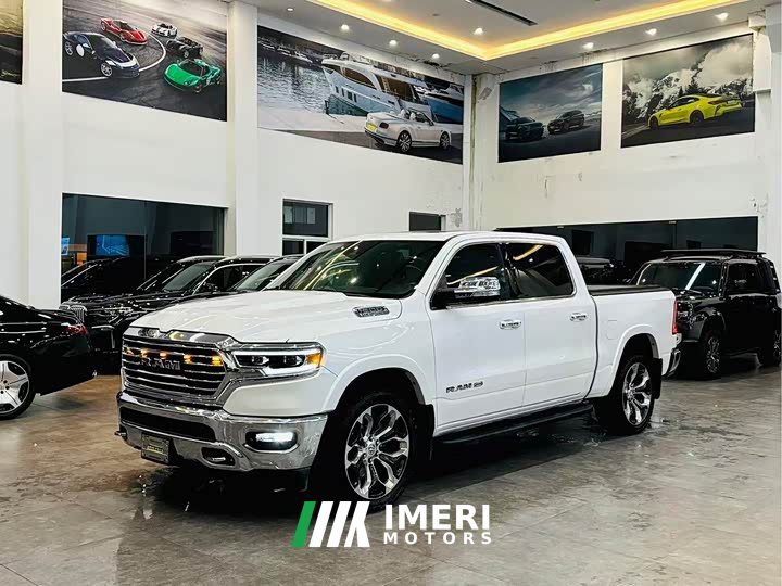 Ram Trucks 5.7L Automatic - ავტომობილი ჩინეთიდან