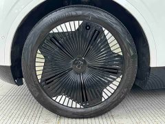 Avatr 11 2023 HarmonyOS 90 kWh Rear-Wheel Drive - ფოტო 14