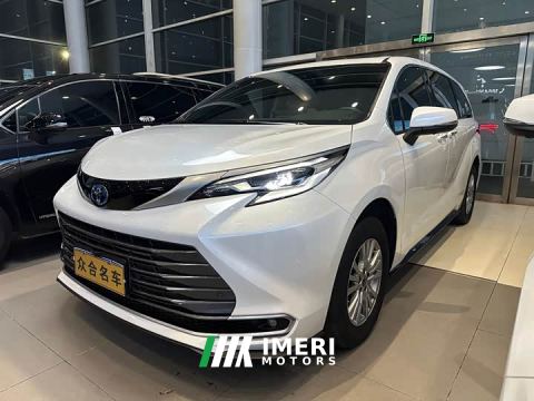 2023 Toyota Sienna 2.5L Hybrid Premium Edition