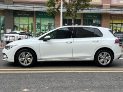 Volkswagen Golf 200TSI DSG - ფოტო 7