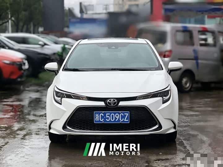Toyota Corolla Hybrid 1.8H E-CVT Luxury