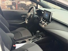 Toyota Corolla Hybrid 1.8H E-CVT Luxury - ფოტო 7