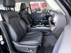 Tank 300 City Edition 2.0T Stylish - ფოტო 13