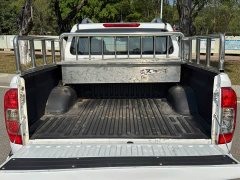 Navara 2.5L Automatic 4WD Premium QR25 - photo 20