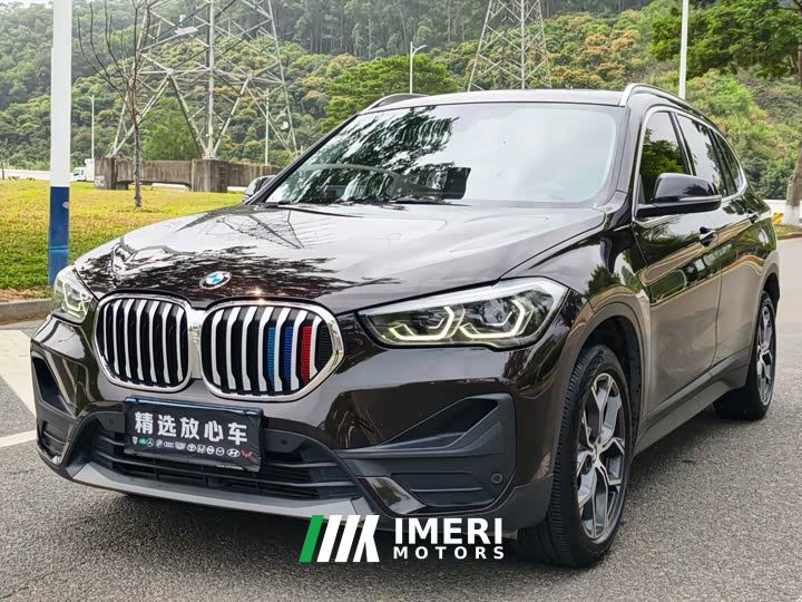 BMW X1 sDrive25Li Leading Edition