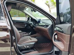 BMW X1 sDrive25Li Leading Edition - ფოტო 13