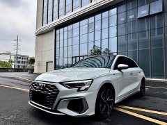 Audi A3 2022 Sportback 35 TFSI Fashion Sport - ფოტო 3