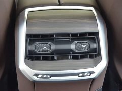 BMW 7 Series 2023 735Li M Sport Package - ფოტო 13