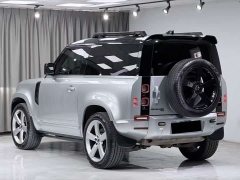 Land Rover Defender 90 3.0T P400 XS - ფოტო 13