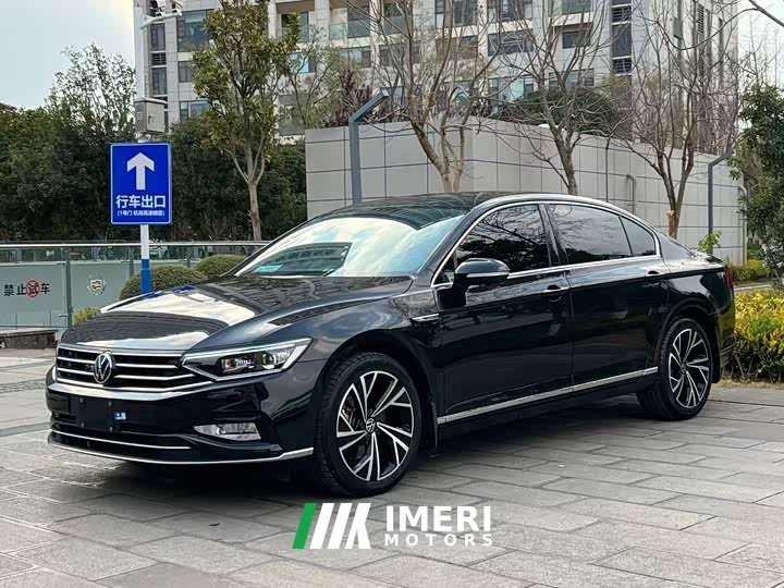 Volkswagen Magotan 2020 330TSI DSG Luxury - ავტომობილი ჩინეთიდან