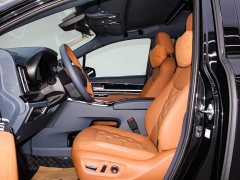 High-Roof Granvia Lawrence Traveler 2.5L High-Roof Traveler Skylight Luxury Edition - ფოტო 13