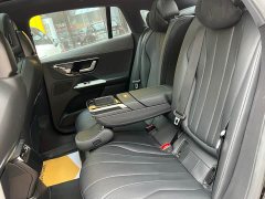 Mercedes-Benz EQE 2022 350 Pioneer Edition - ფოტო 17