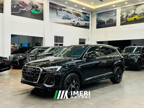 2024 Audi Q7 55 TFSI quattro S line Black Warrior Edition