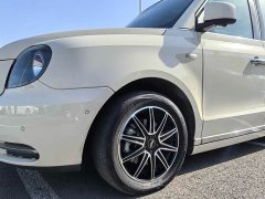 Lynk & Co Lorinser LX Seven-Seater - ფოტო 4