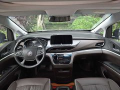 Buick GL8 Land Business Class 652T Luxury - ფოტო 6