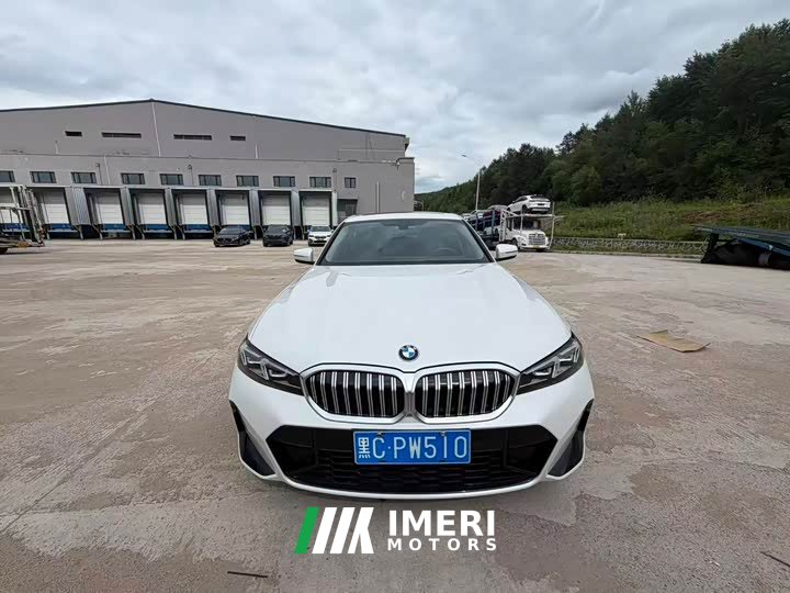 BMW 3 Series 320i M Sport Package - ავტომობილი ჩინეთიდან