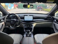 BYD Qin PLUS Glory Edition DM-i 55KM Leading - ფოტო 6