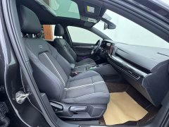 Volkswagen Golf 2023 Facelift 280TSI DSG R-Line Lite - ფოტო 10