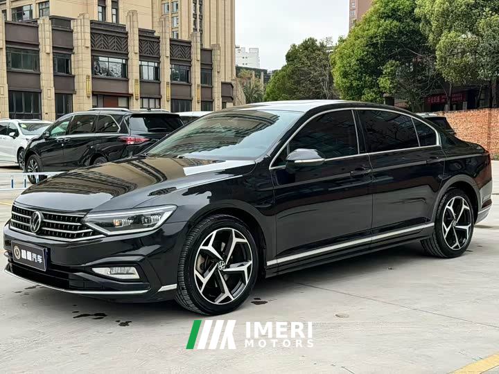 Volkswagen Magotan 2 Million Units Commemorative Edition 330TSI DSG Luxury