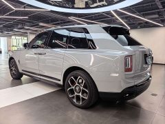 Rolls-Royce Cullinan 2020 Black Badge - ფოტო 6