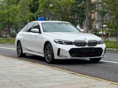 BMW 3 Series 320i M Sport Package - ფოტო 3