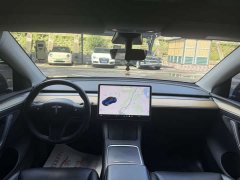 Tesla Model Y Standard Range RWD - ფოტო 6