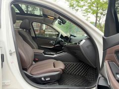 BMW 3 Series 320Li M Sport Package - ფოტო 10