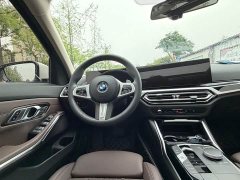 BMW 3 Series 320Li M Sport Package - ფოტო 15